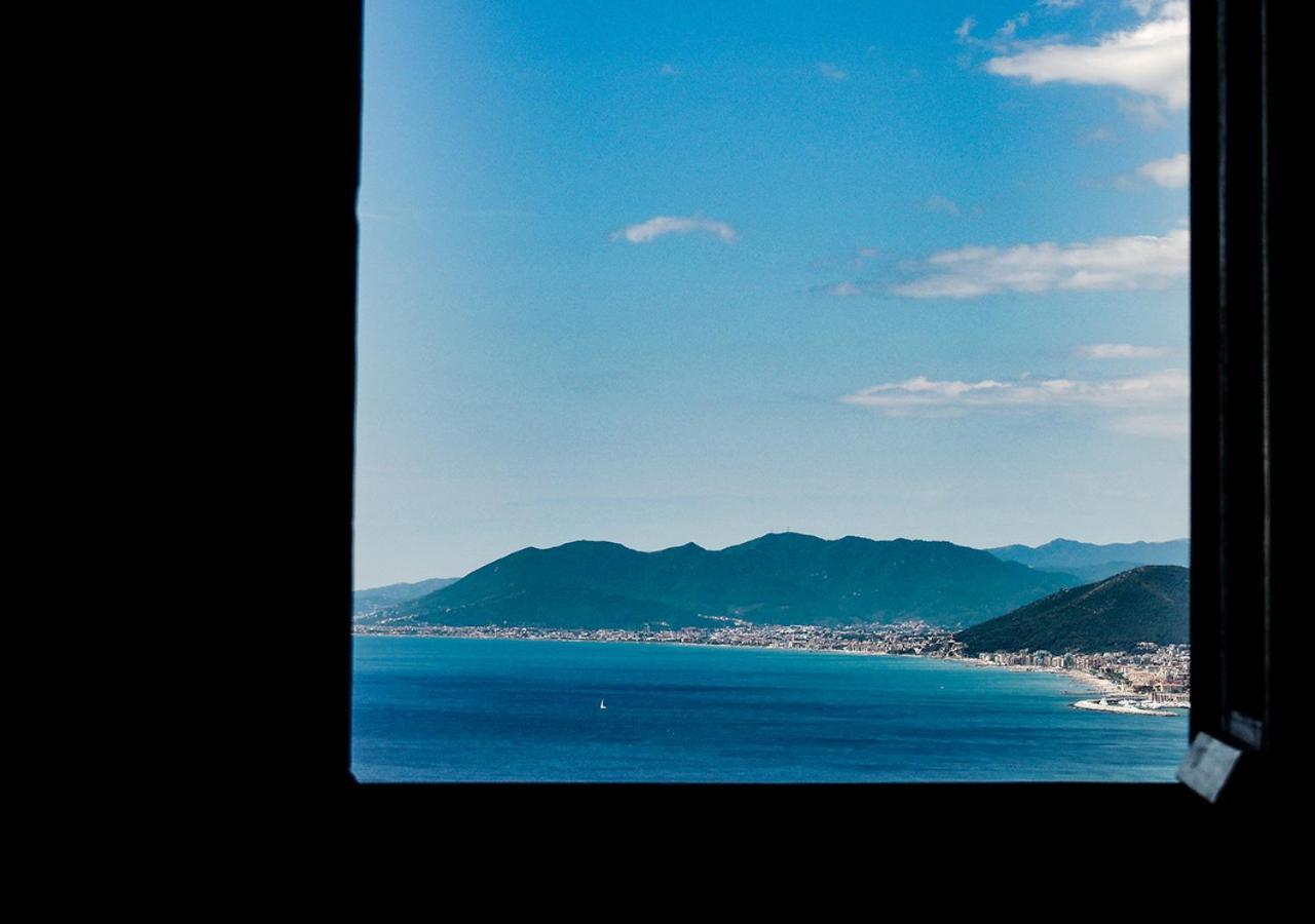 Blu Oltremare Bed and Breakfast Borgio Verezzi Buitenkant foto