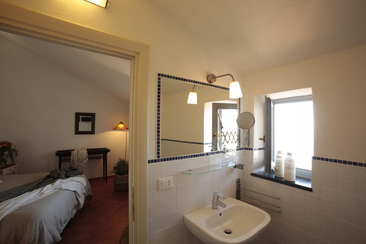 Blu Oltremare Bed and Breakfast Borgio Verezzi Buitenkant foto