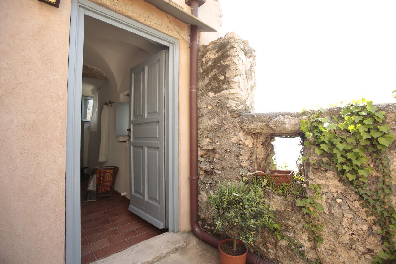 Blu Oltremare Bed and Breakfast Borgio Verezzi Buitenkant foto
